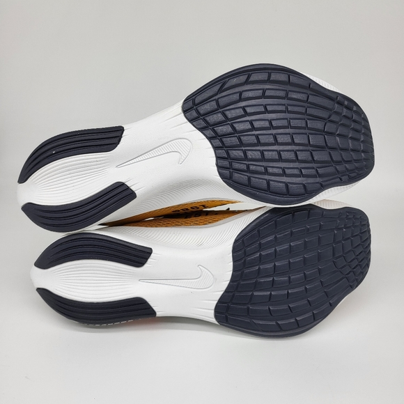 Nike Air Zoom Fly 4 Premium Light Curry Men's Running Shoes - Picture 6 of 7